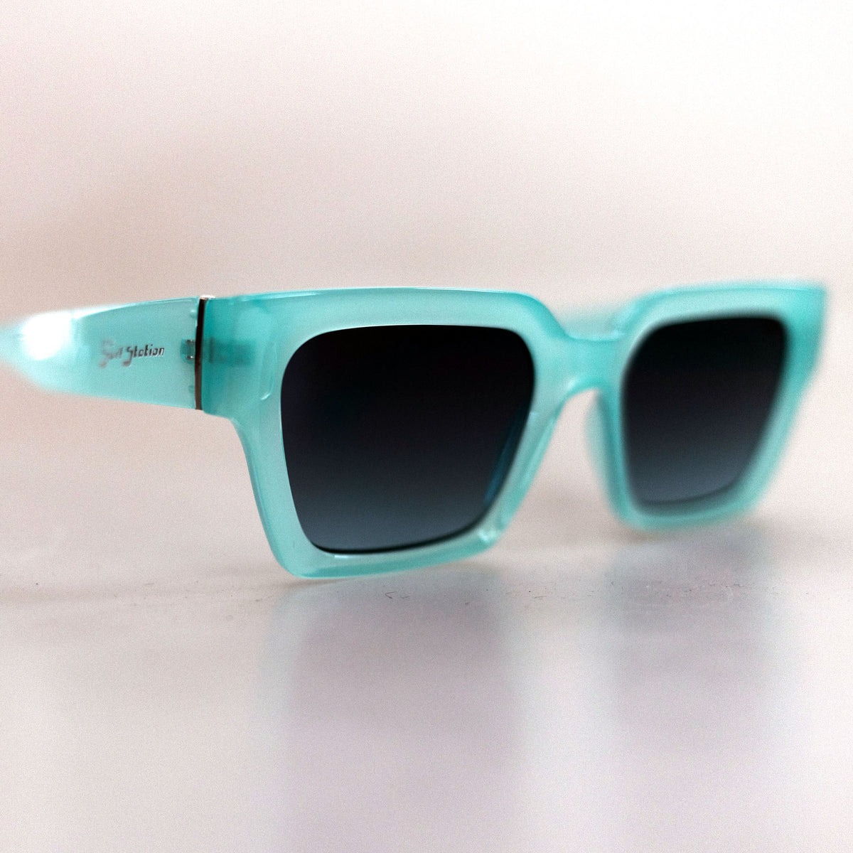 Surf Station Copacabana  Women's Polarized Sunglasses - Blue