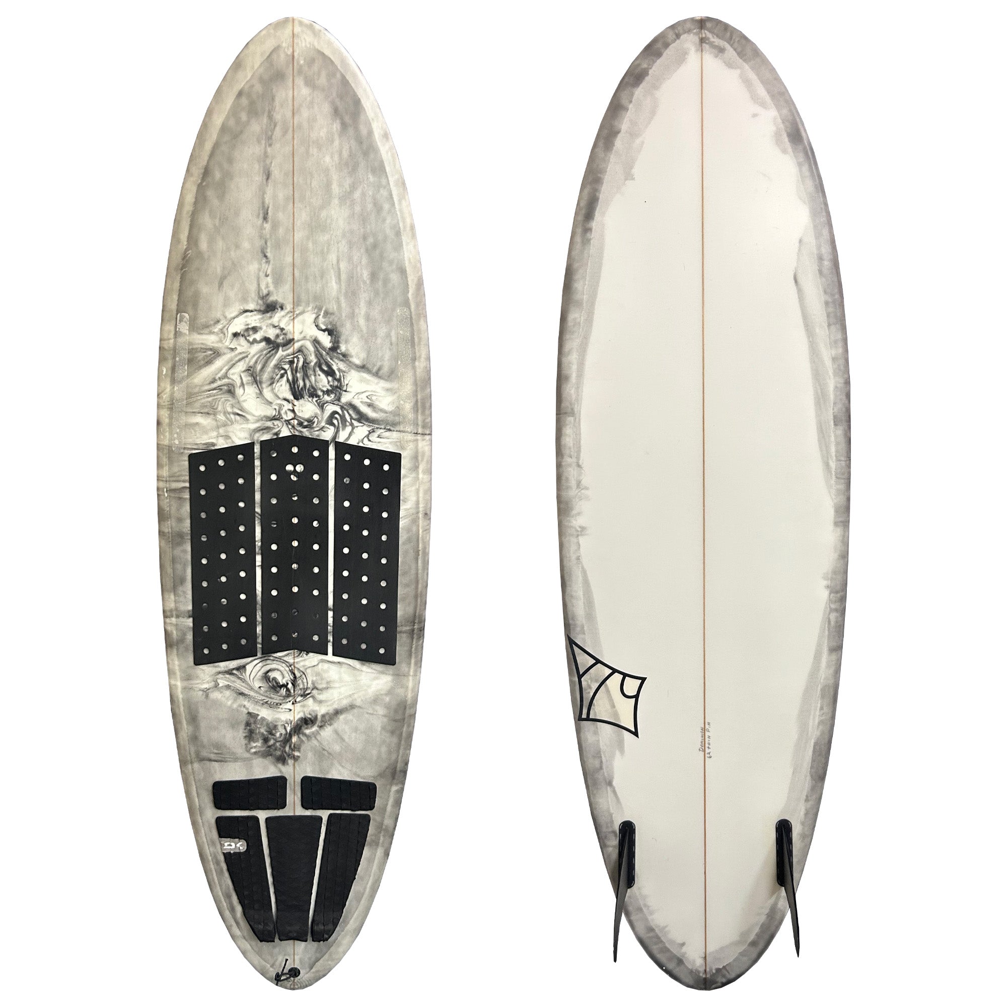 Dominion 6'2 Consignment Surfboard