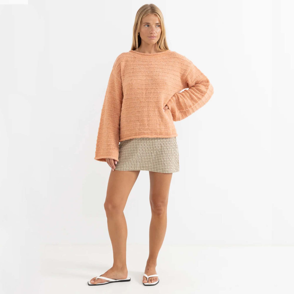 Rhythm Baklava Knit Women's L/S Sweater - Dusty Pink