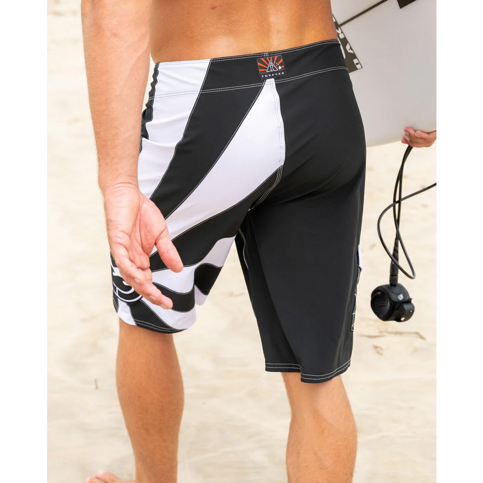 Billabong A.I. Rising Sun Pro 22" Men's Boardshorts - Black/White