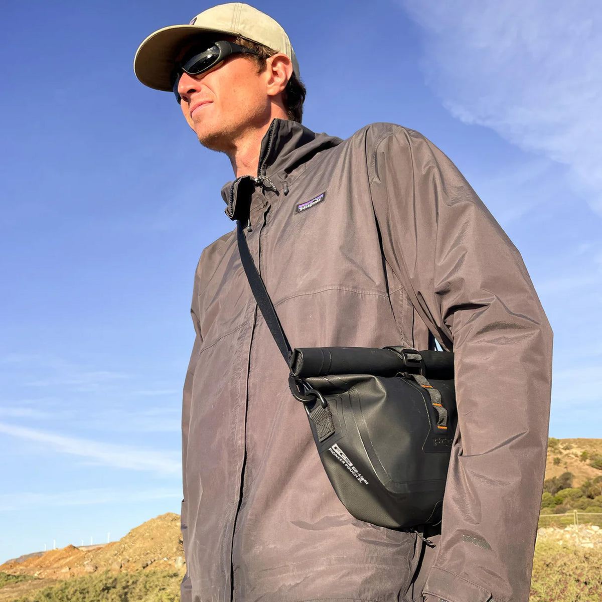 FCS GO-Light Pioneer Pouch 2L Bag - Granite Grey