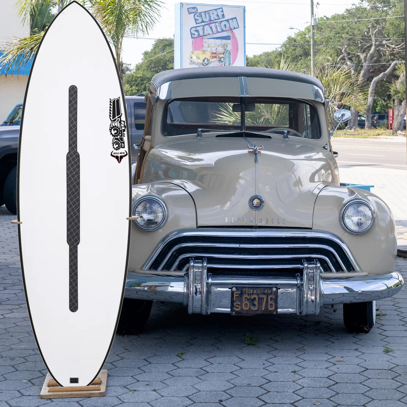 JS Bull Run HYFY 3.0 6'8 Surfboard - Futures