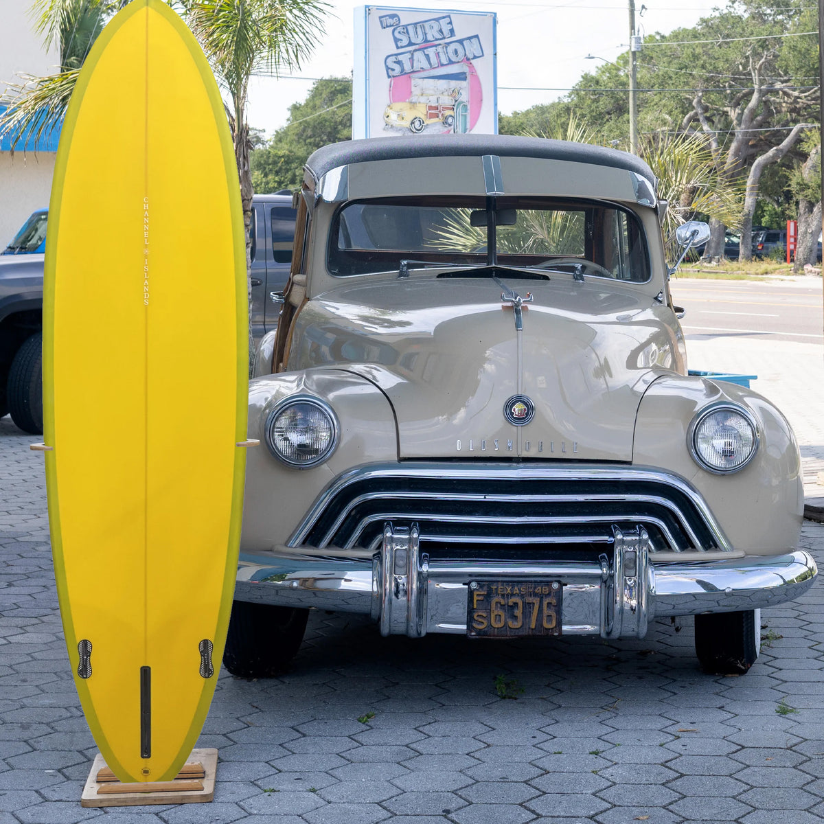 Channel Islands CI Mid PU/Poly 7'0 Surfboard - Futures