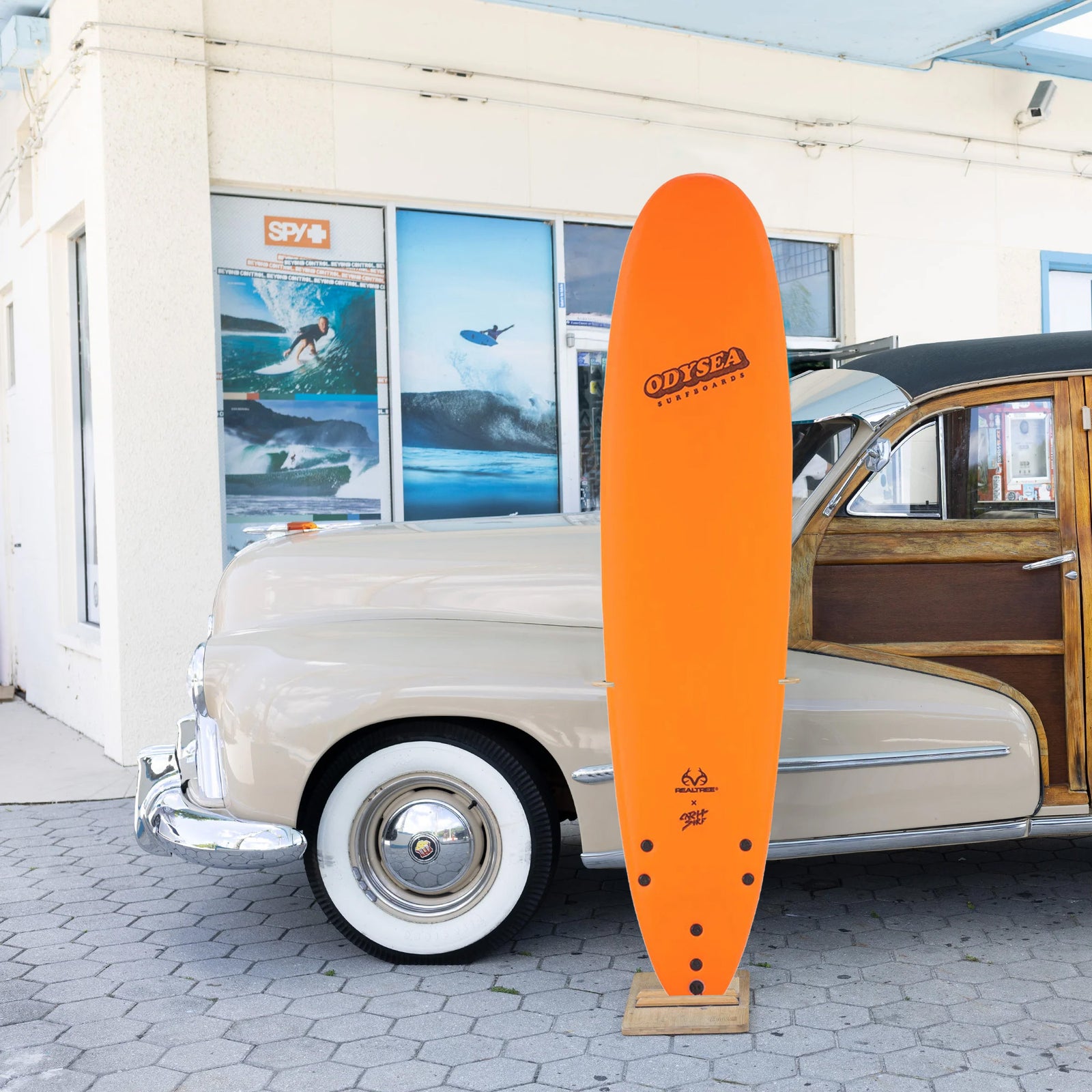 Catch x Realtree® Surf Odysea Log 7'0 Soft Surfboard - Orange Camo