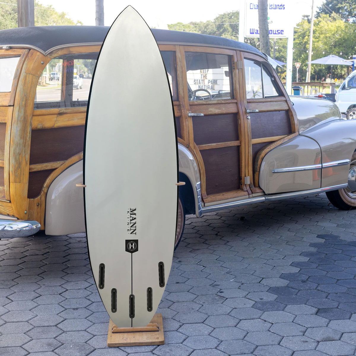 Firewire Dominator 2.0 5'10 Demo Surfboard - Futures