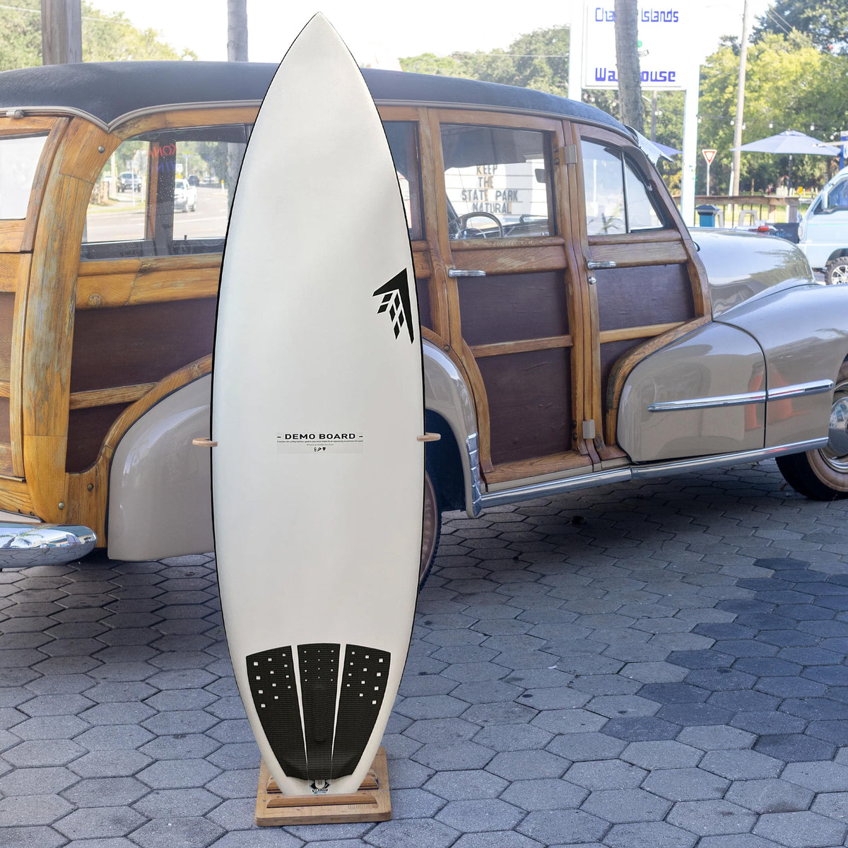 Firewire Dominator 2.0 6'0 Demo Surfboard - FCS II