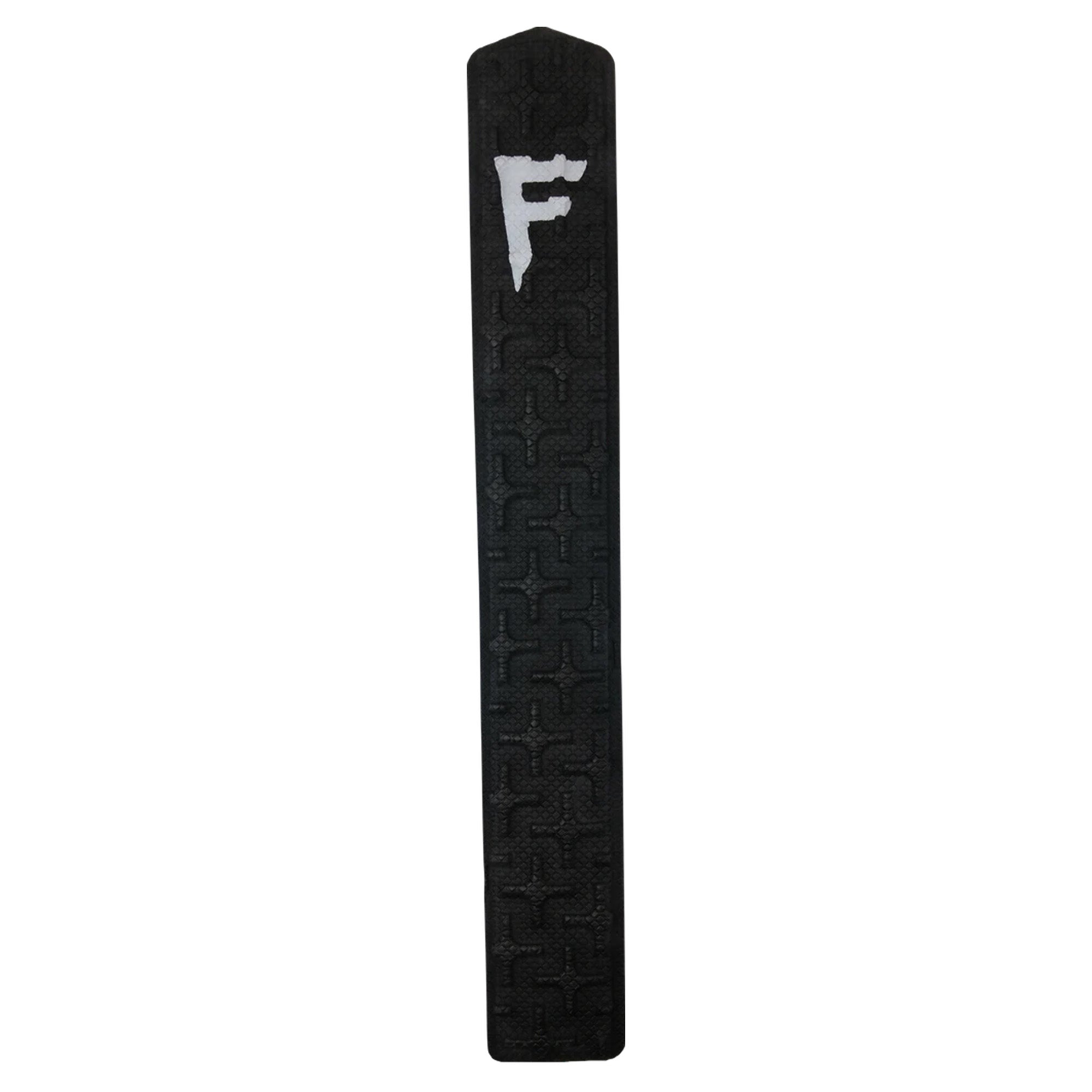 Freak Arch Bar 21" Skimboard Traction Pad - Black/White
