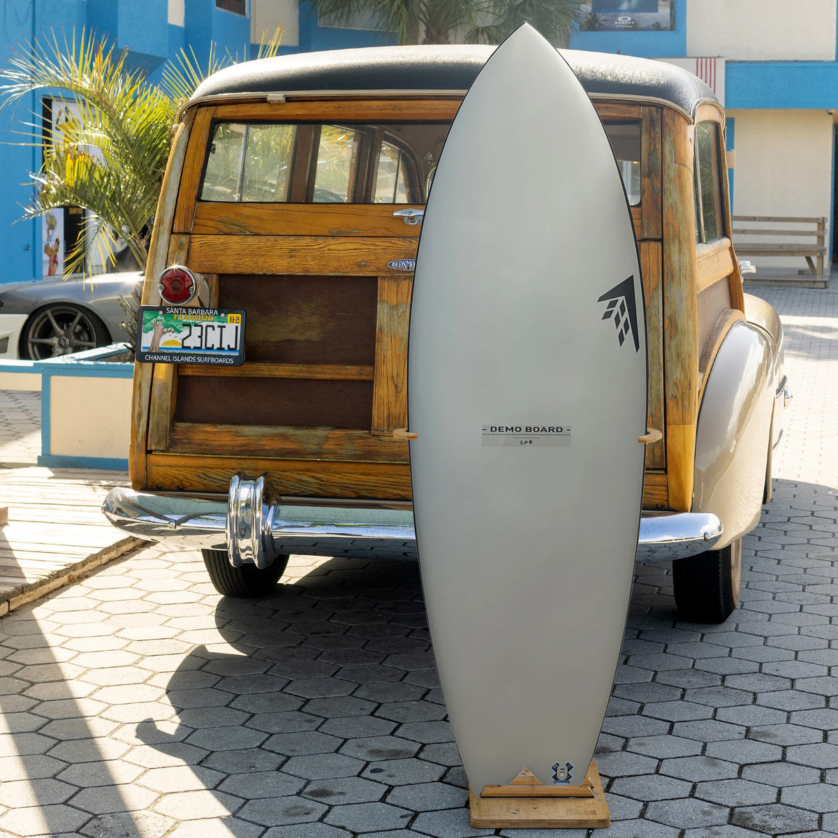 Firewire Seaside 5'7 Surfboard - Futures