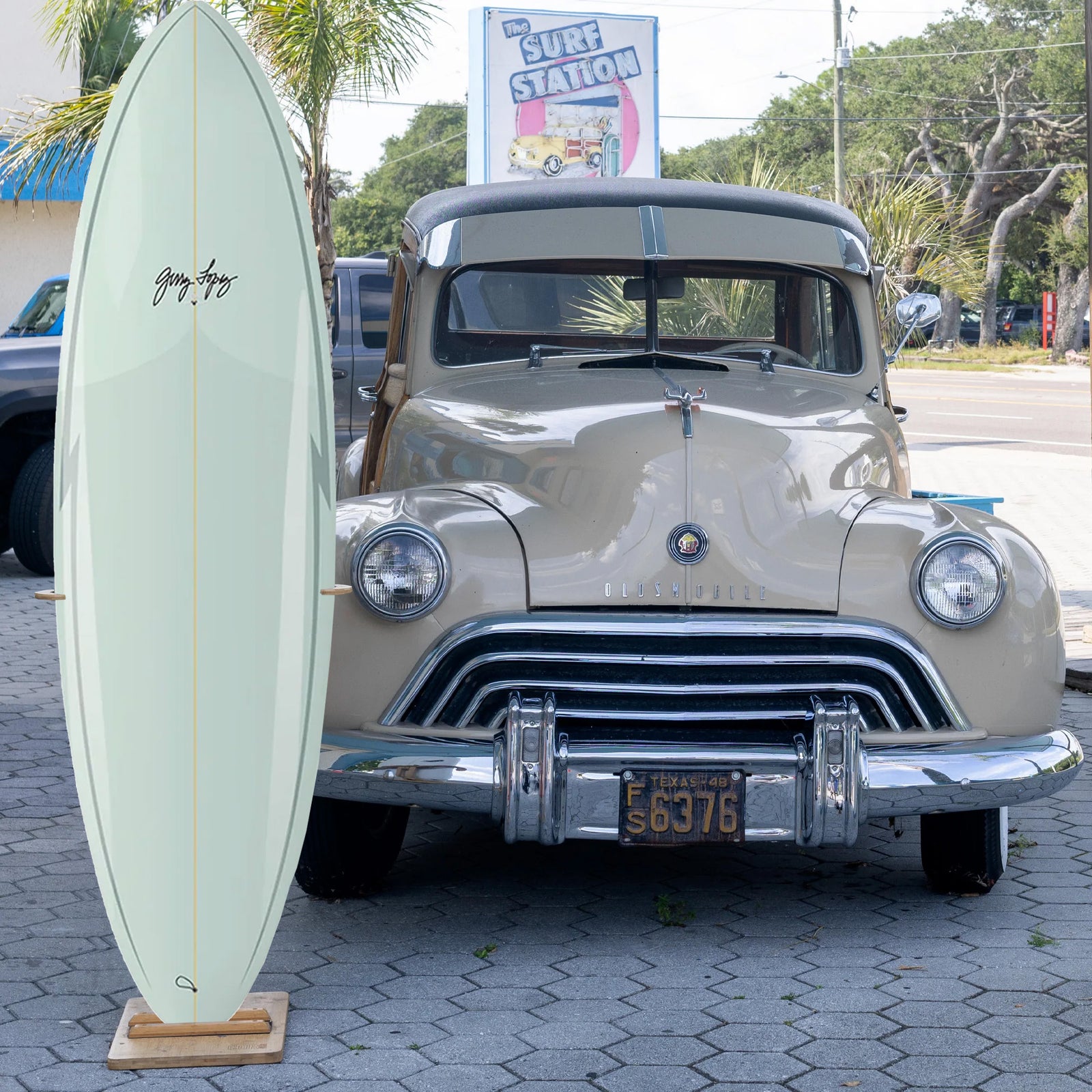 Gerry Lopez Midway 7'0 Surfboard - Futures