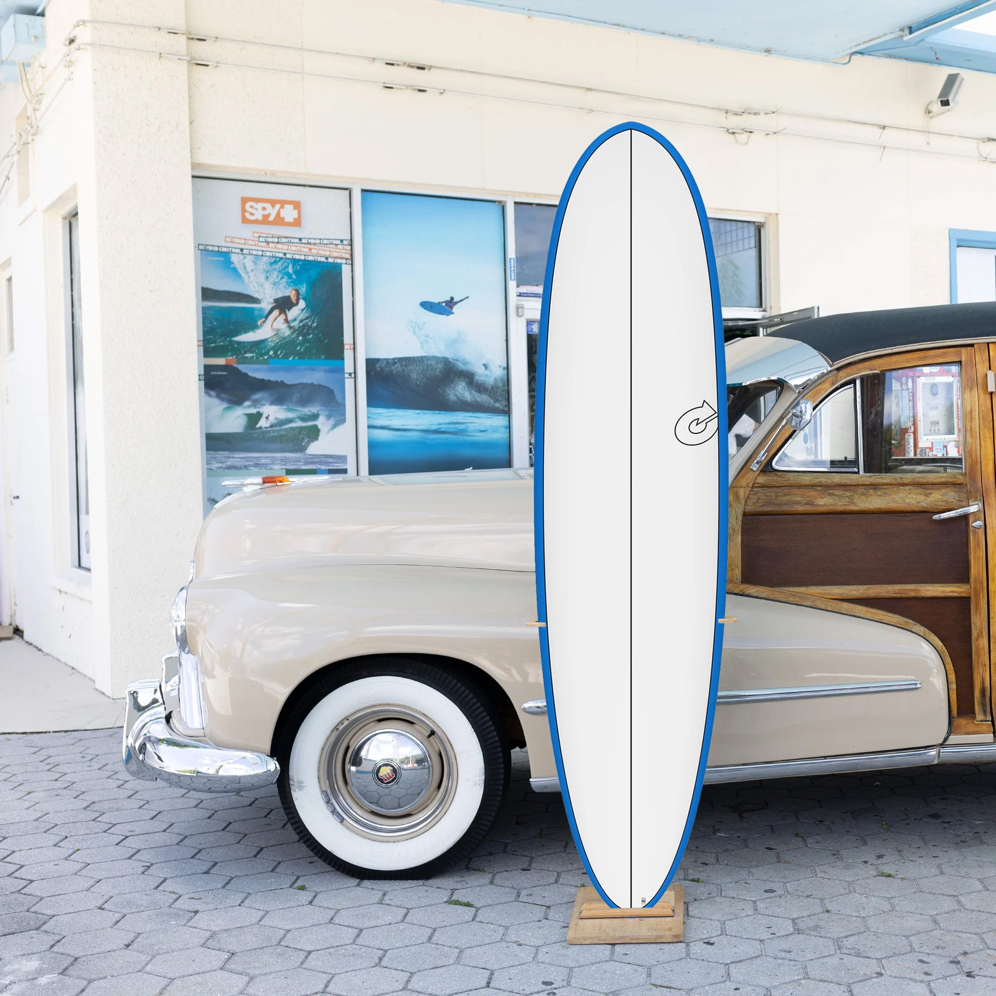 Torq M2 TEC HD 8'2 Surfboard - Futures