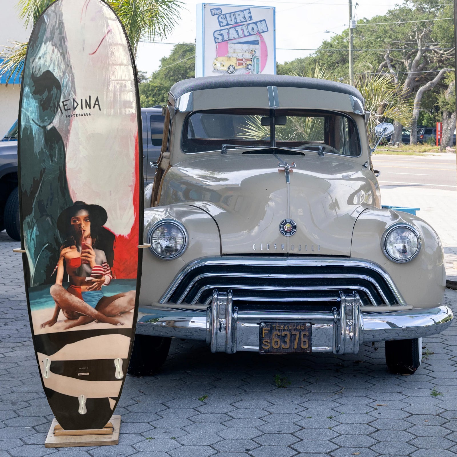 Medina Collage Art 7'0 Soft Surfboard - Black