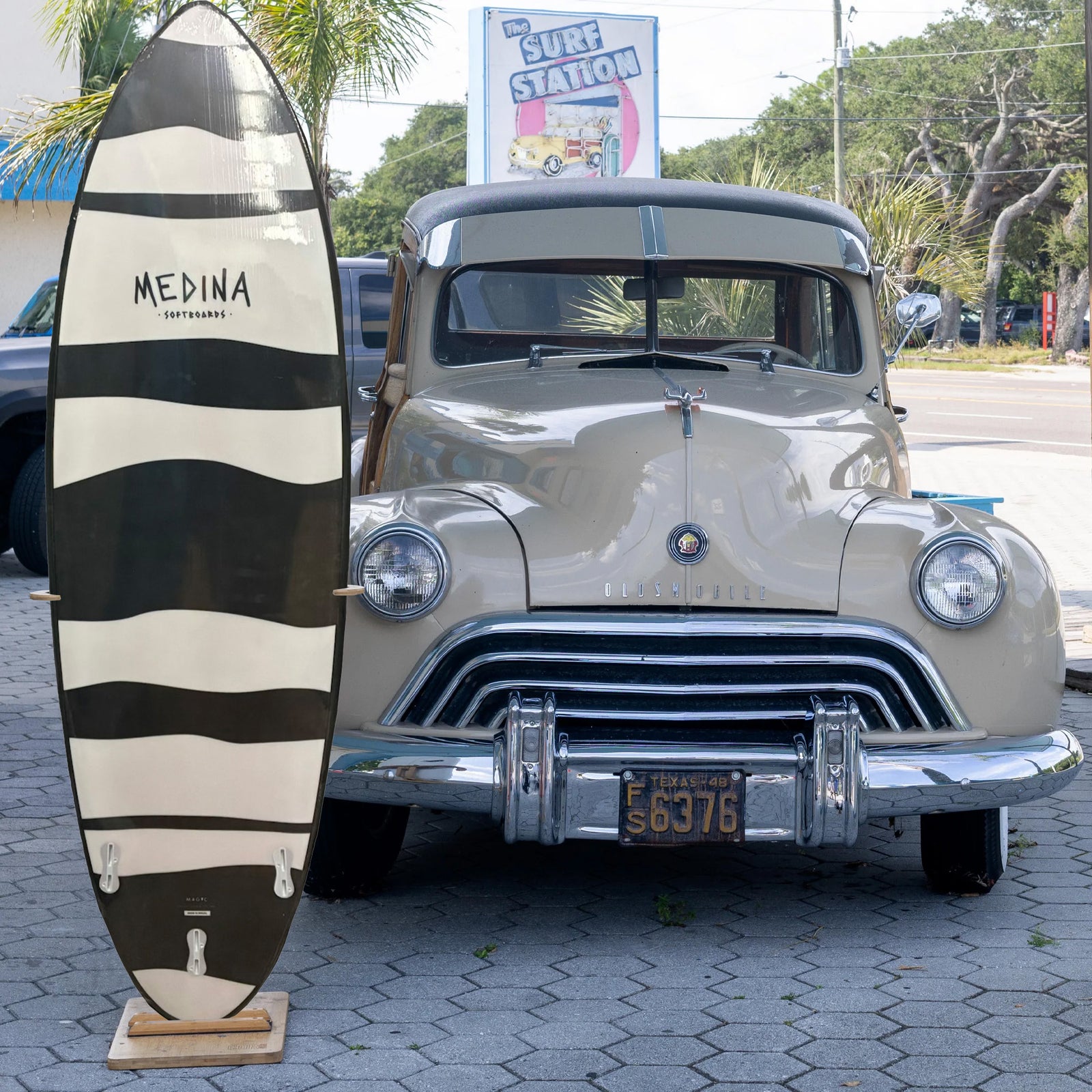 Medina Old News 6'4 Soft Surfboard - Black/Stripes