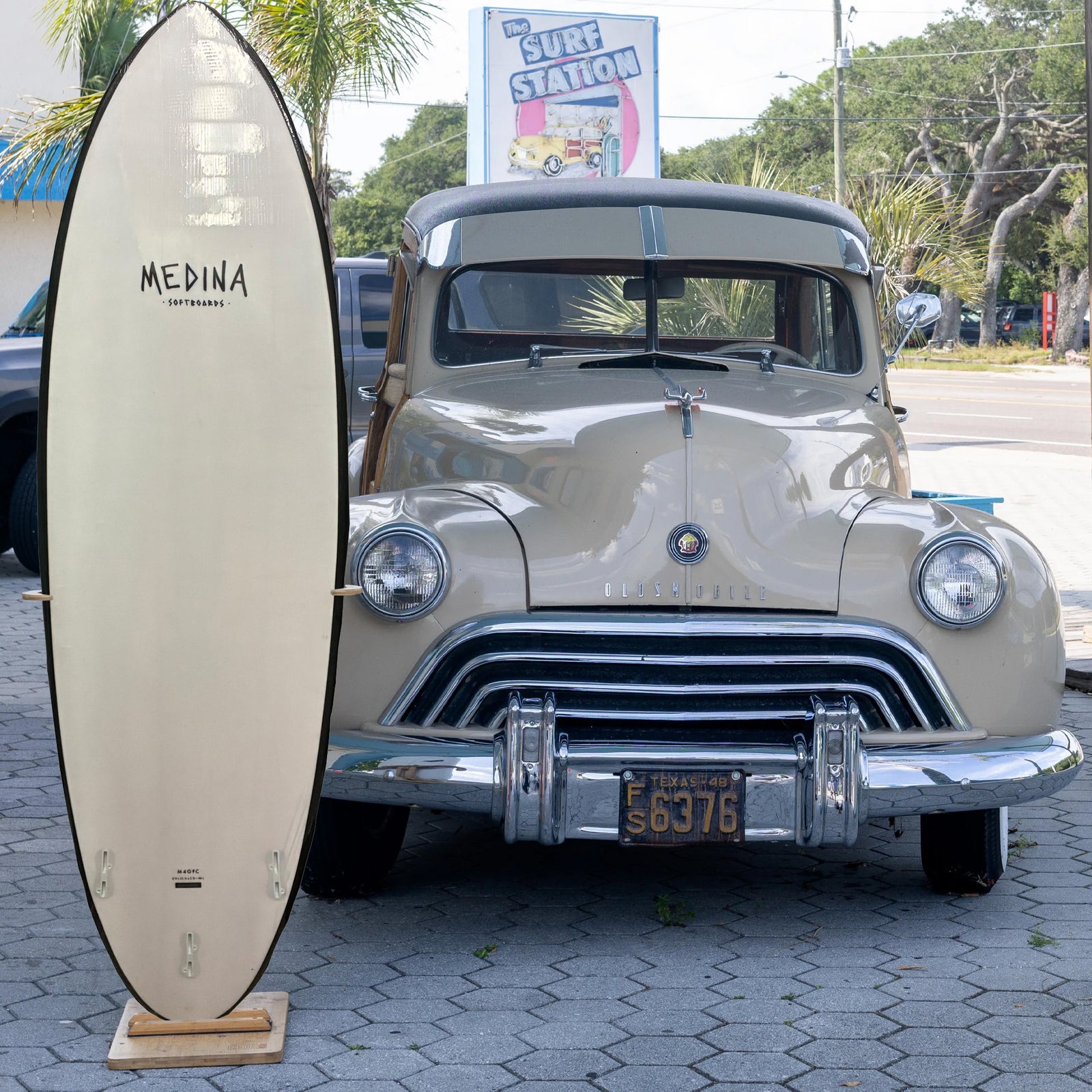 Medina Old News 6'4 Soft Surfboard - Black/White