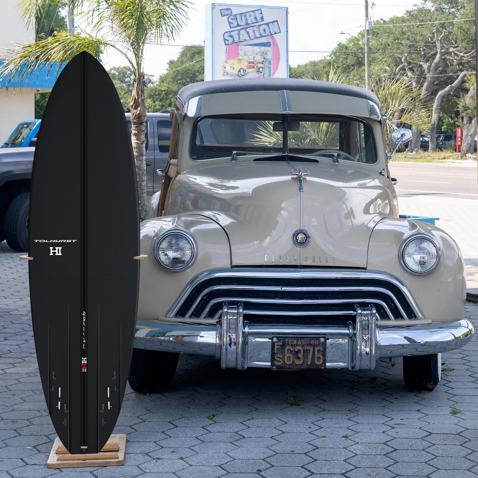 Thunderbolt Mid4 3+3 6'0 Surfboard - FCS II