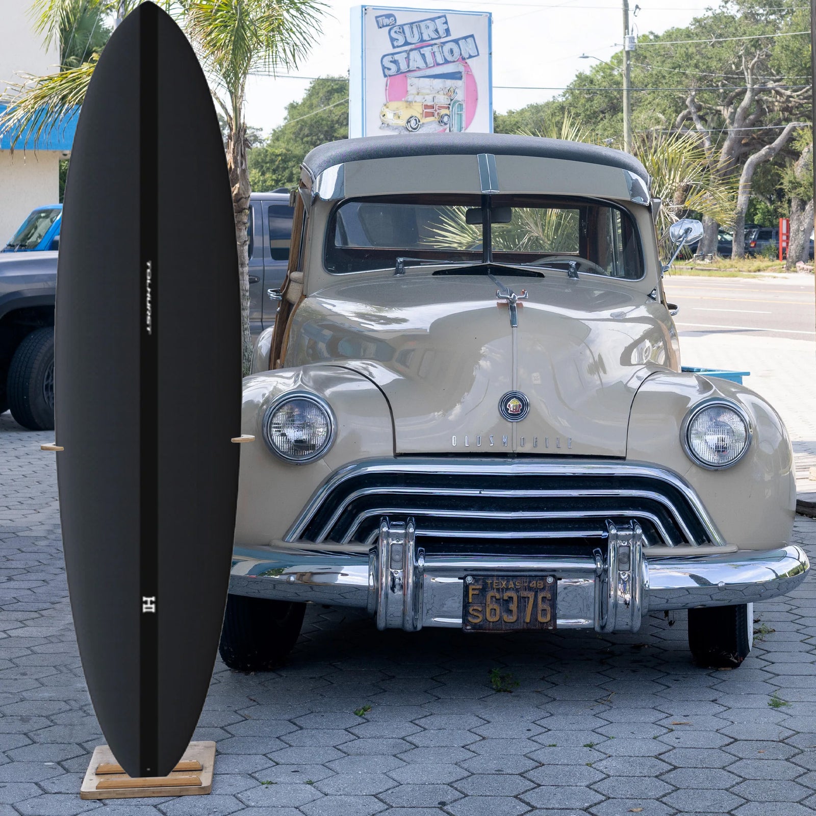Thunderbolt Mid 6 7'0 Surfboard - FCS II