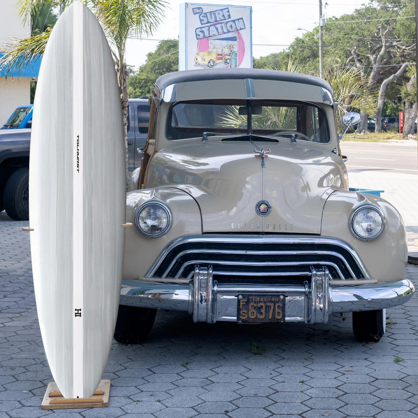 Thunderbolt Mid 6 Mini 6'4 Surfboard - FCS II