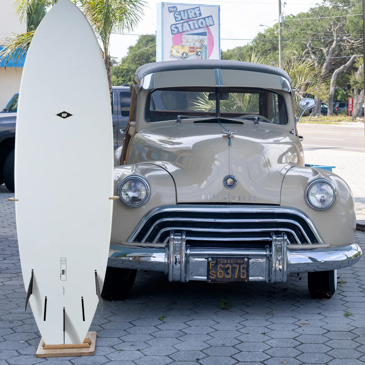 NSP Fish Elements 6'8 Surfboard - Futures