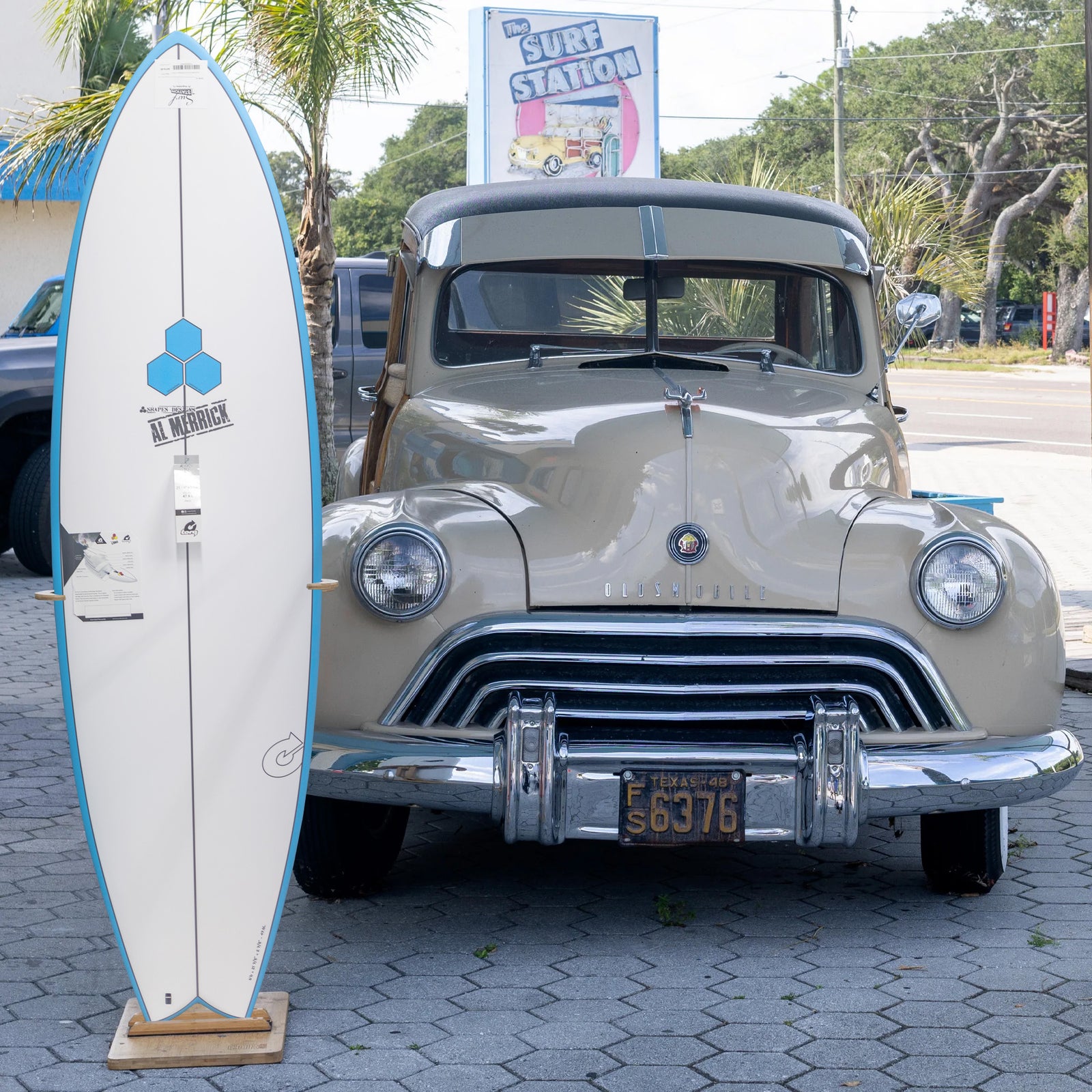 Torq Pod Mod X-Lite 3.0 5'6 Surfboard - Futures