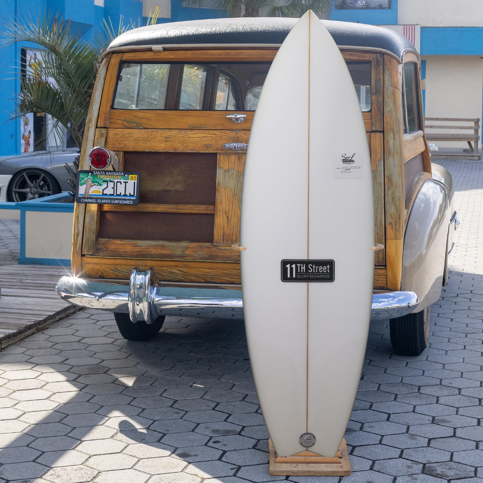 11th Street Puffin EPS 5'4 Surfboard - FCS II