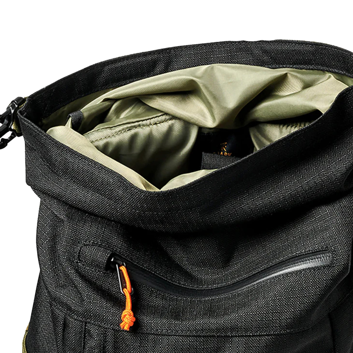 Roark Passenger 2.0 2.7L Backpack - Black