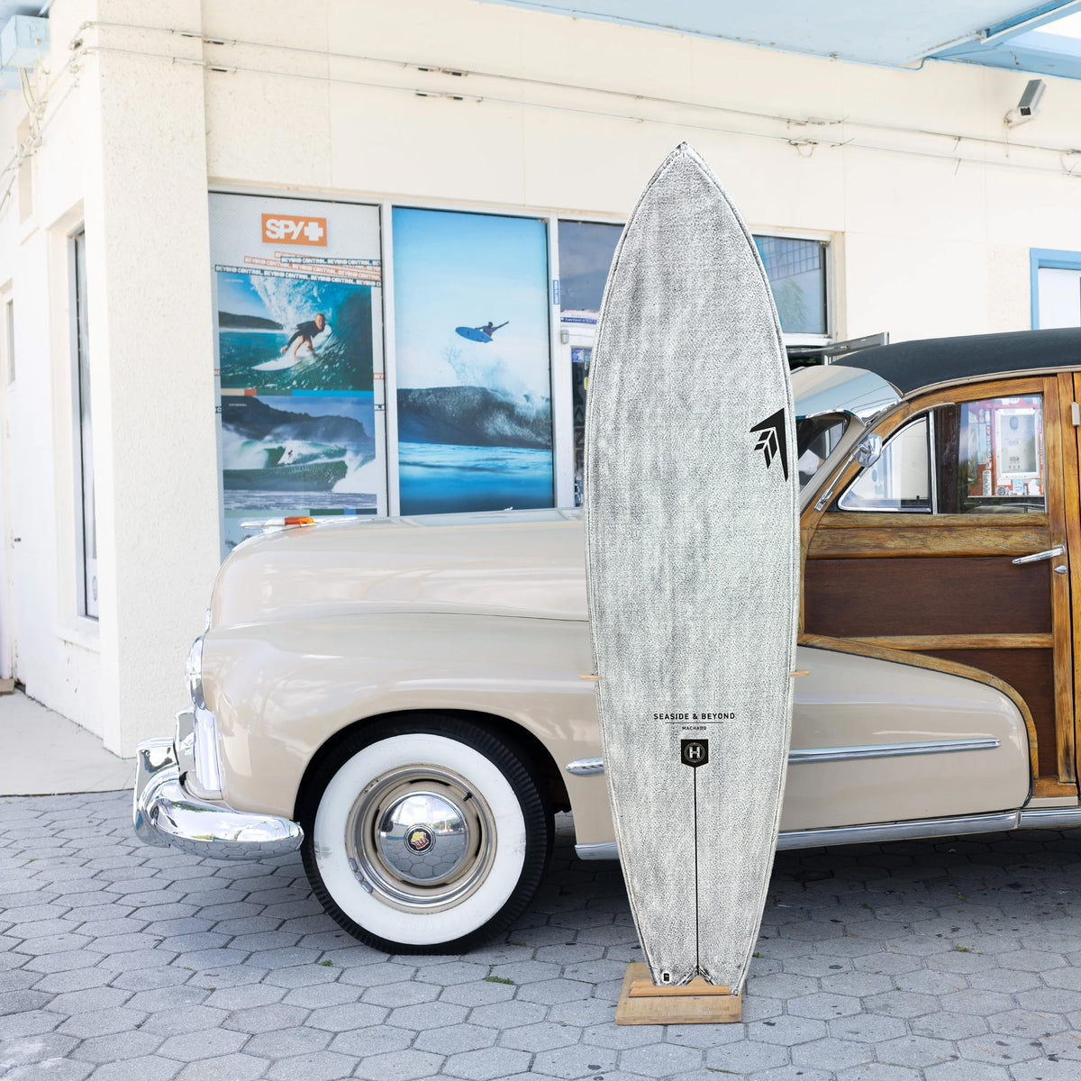 Firewire Seaside & Beyond Volcanic Helium 7'0 Surfboard - Futures