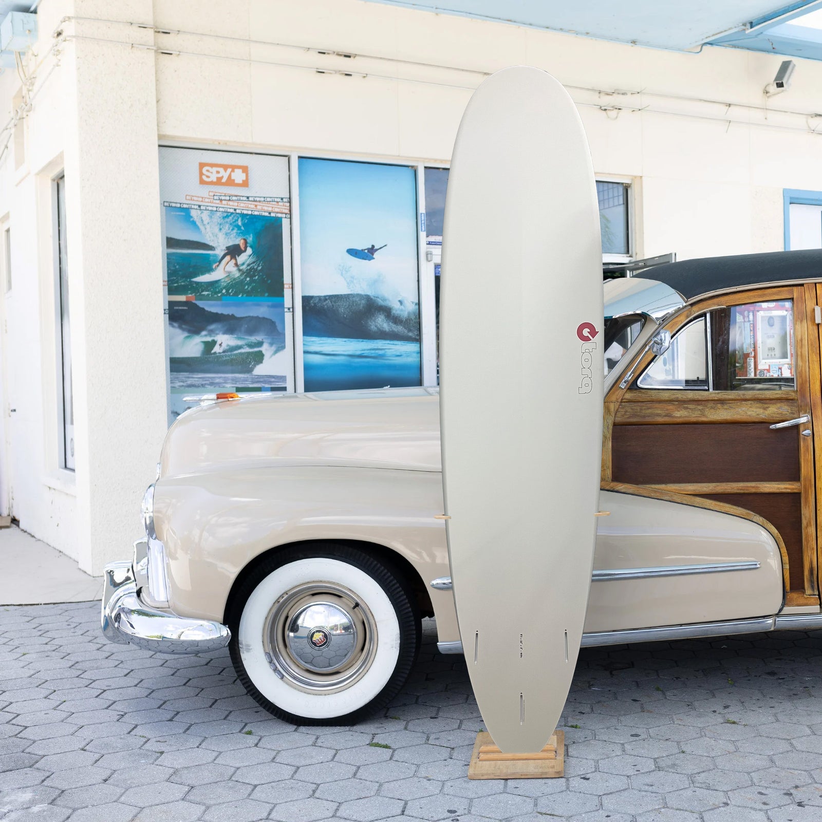 Torq Longboard TET 8'0 Surfboard - Futures