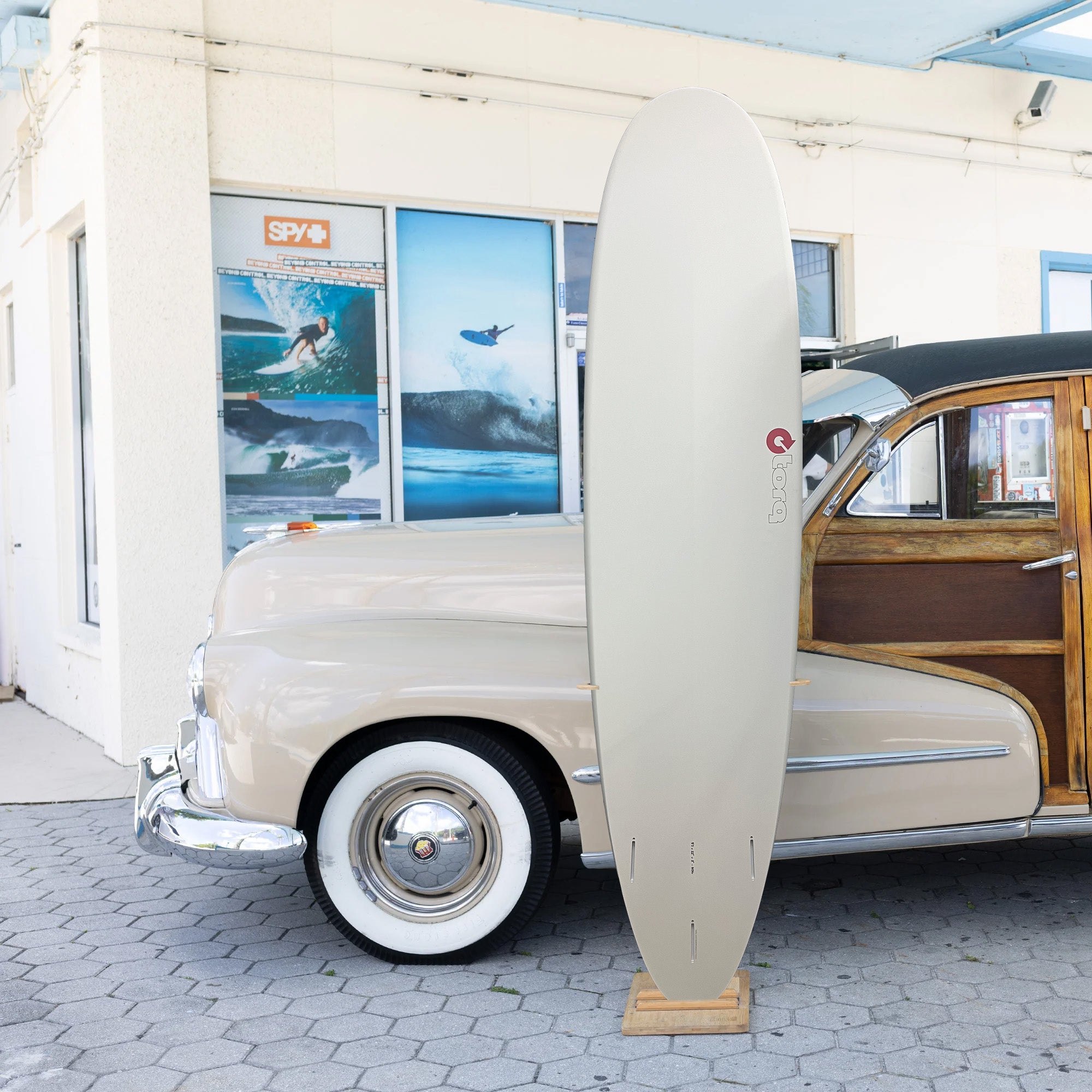 Torq Longboard TET 8'0 Surfboard - Futures