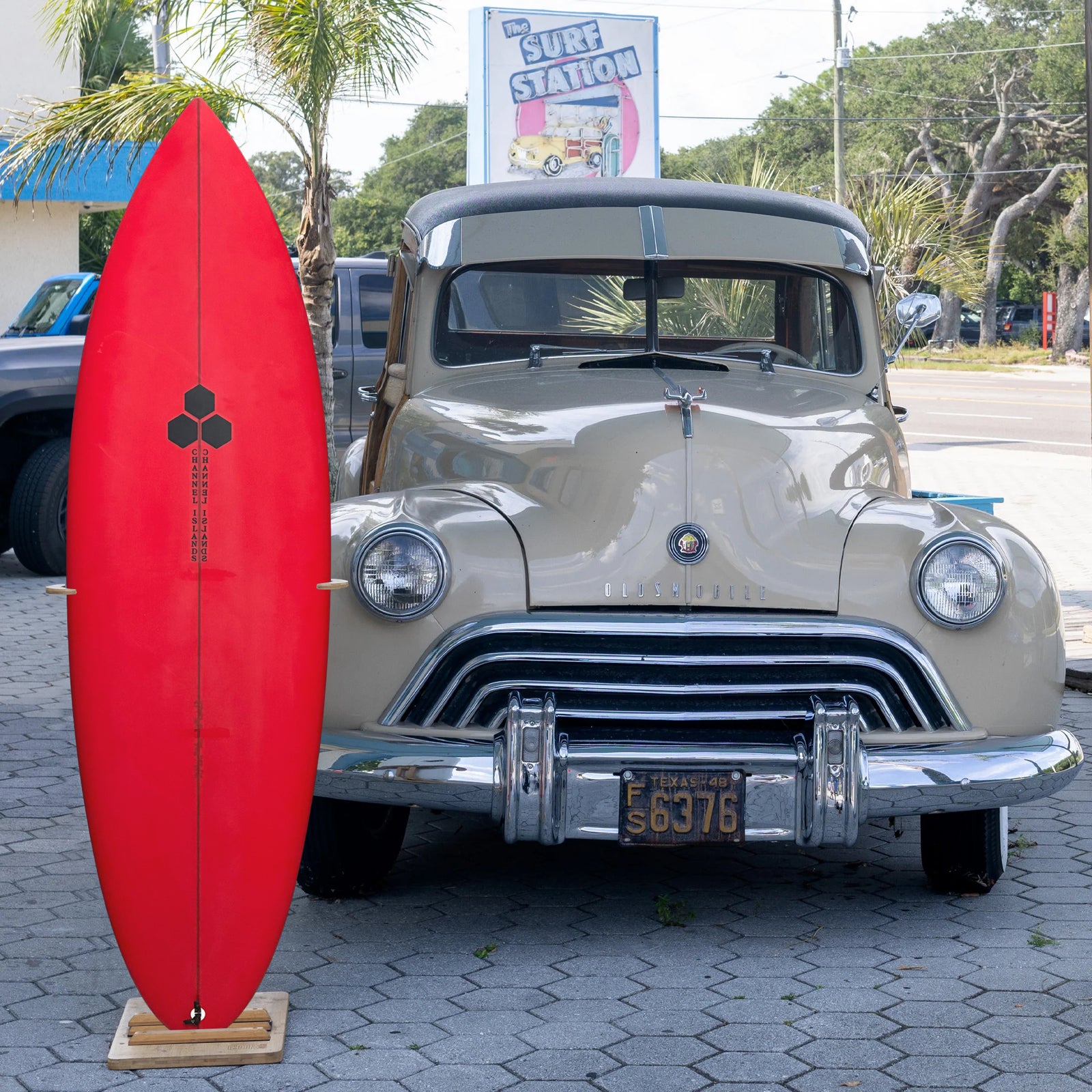 Channel Islands CI Twin Pin PU/Poly 5'7 Surfboard - Futures