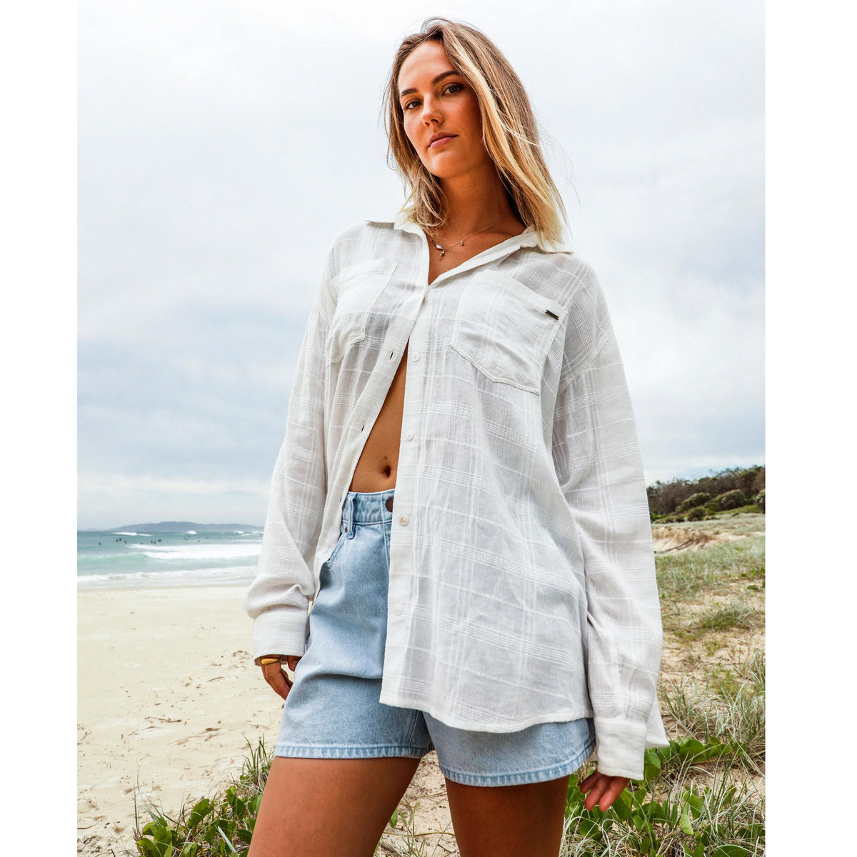 Volcom Lived In Button Up 2 Women's L/S Cover Up Shirt - Star White