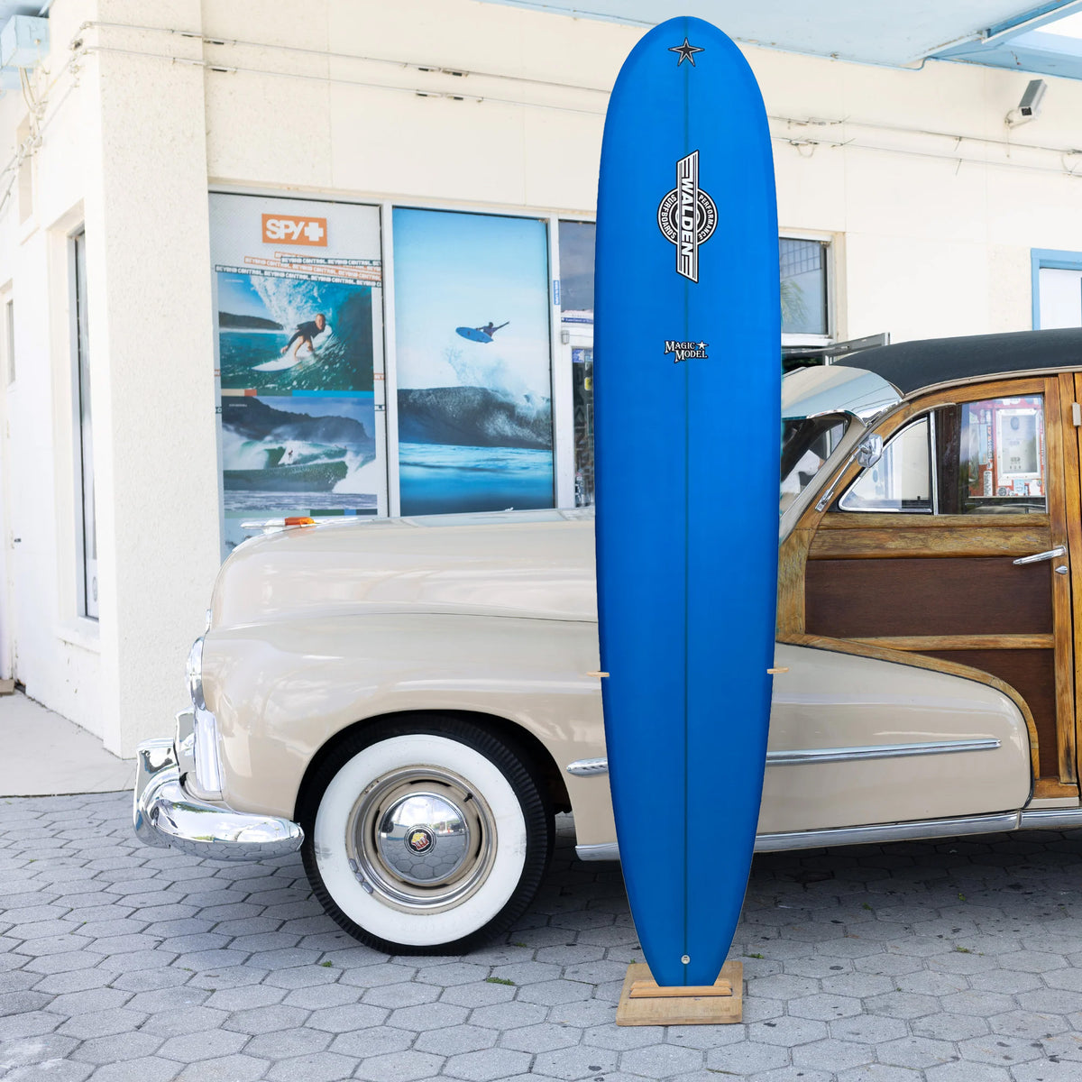 Walden Magic Model 9'6 Longboard Surfboard - Futures