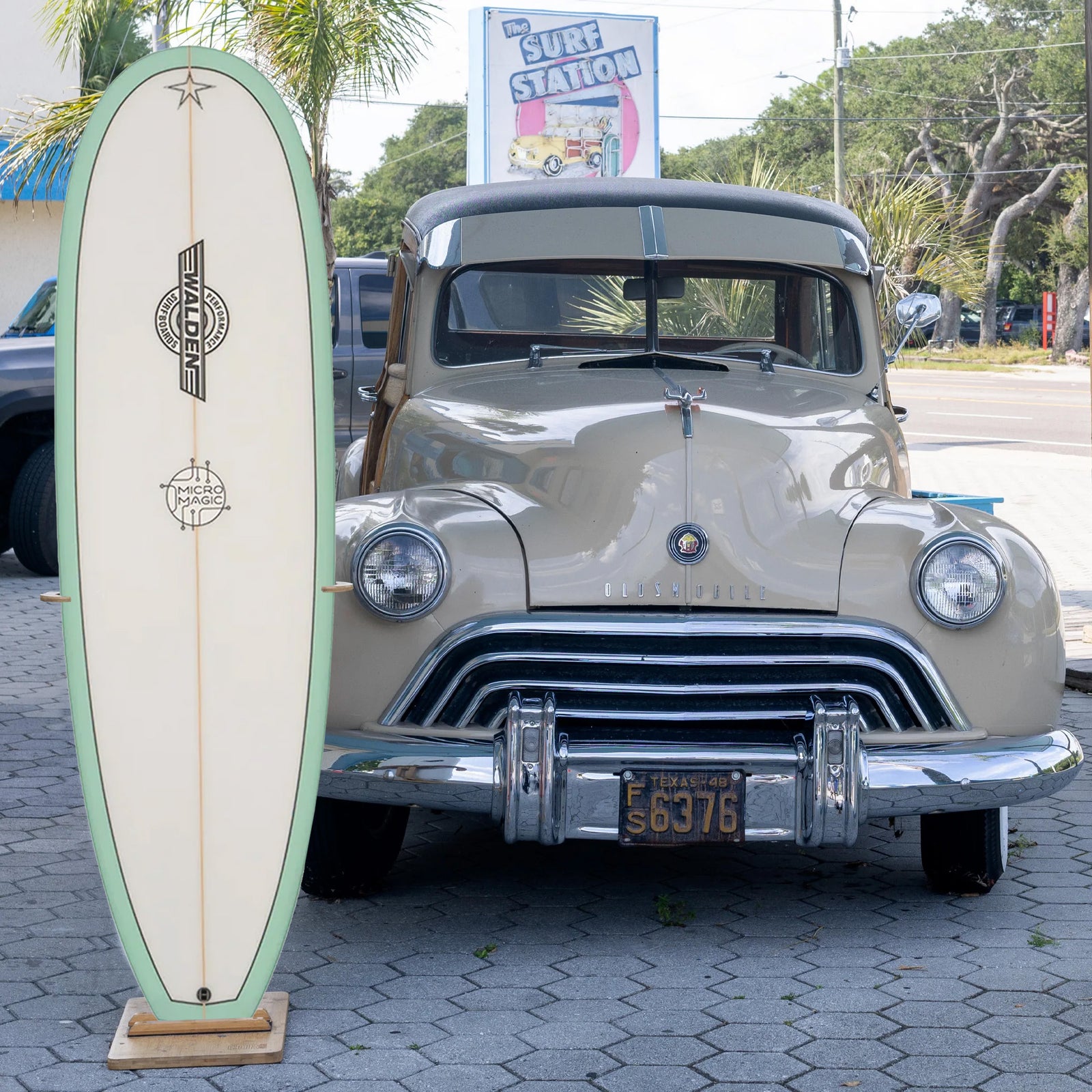 Walden Micro Magic 6'0 Surfboard - FCS II