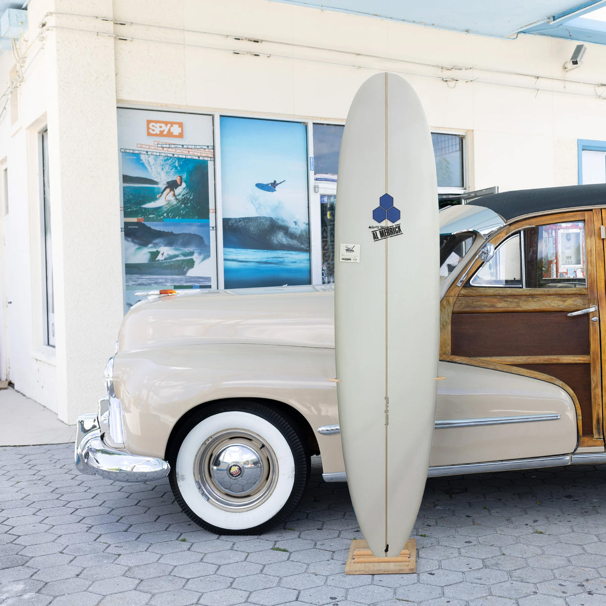 Channel Islands Waterhog PU/Poly 8'2 Surfboard - Futures