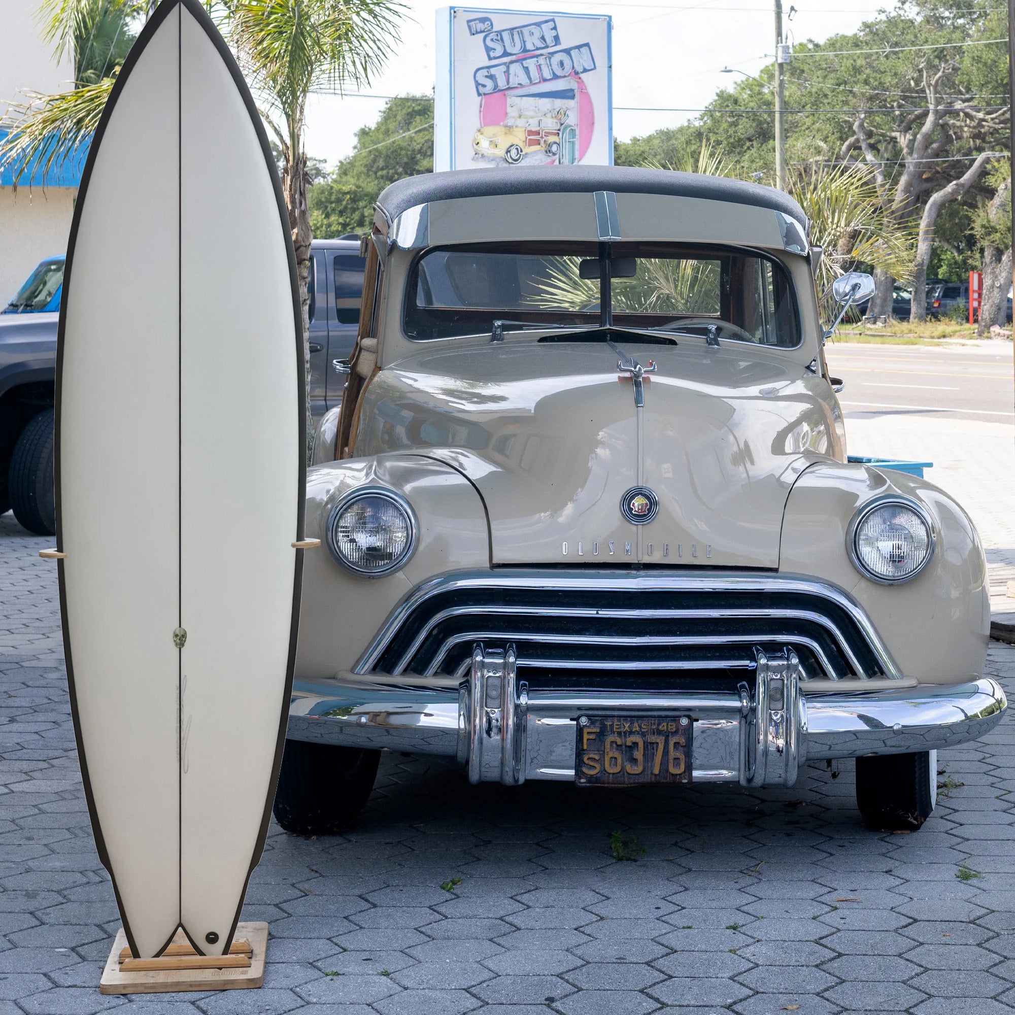 Christenson The Wolverine 6'8 Surfboard - FCS II