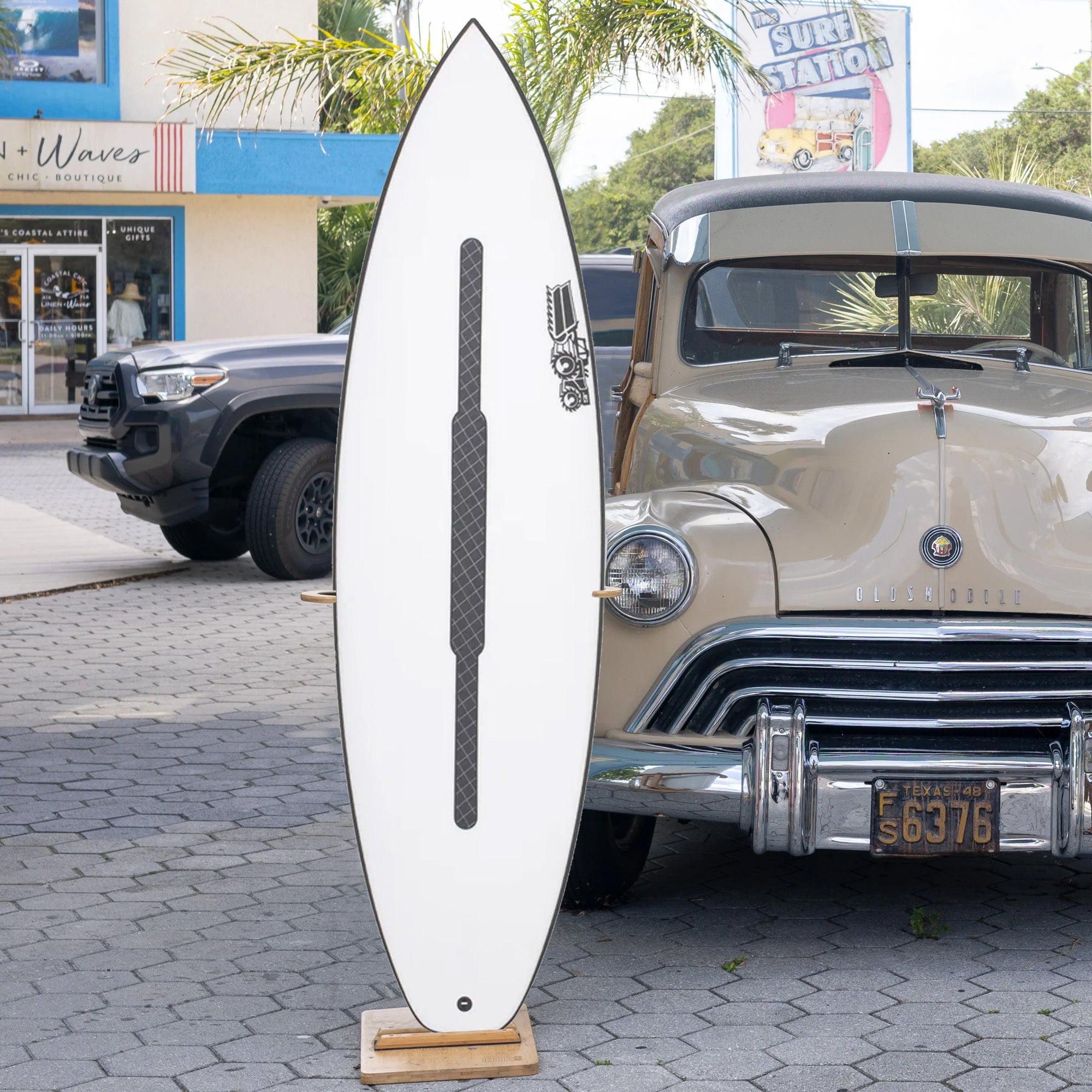 JS Industries Xero Gravity HYFI 3.0 EPS 5'11 Surfboard - FCS II