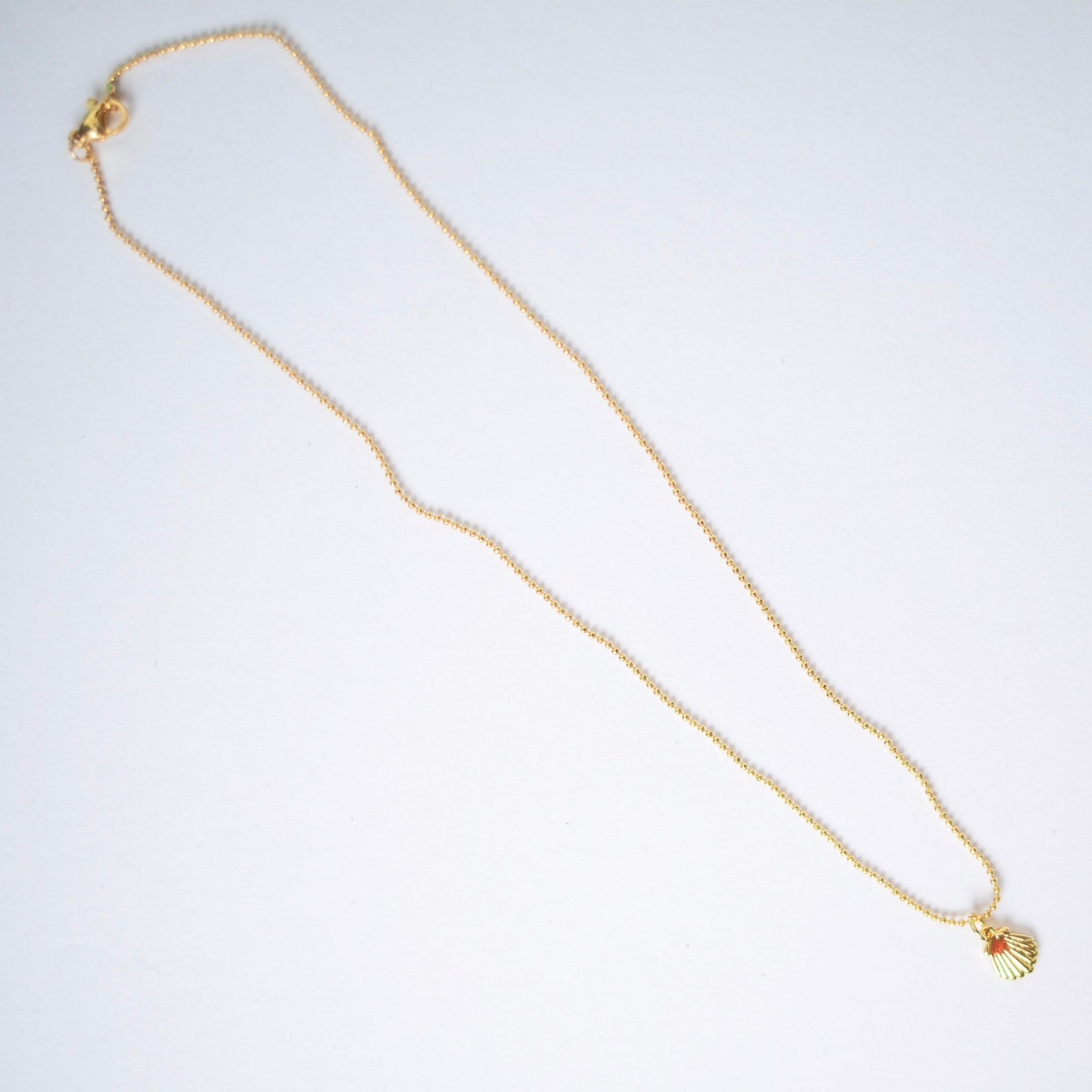 Drift Away Gold Seashell Women's Necklace