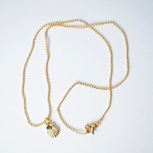 Drift Away Gold Seashell Women's Necklace